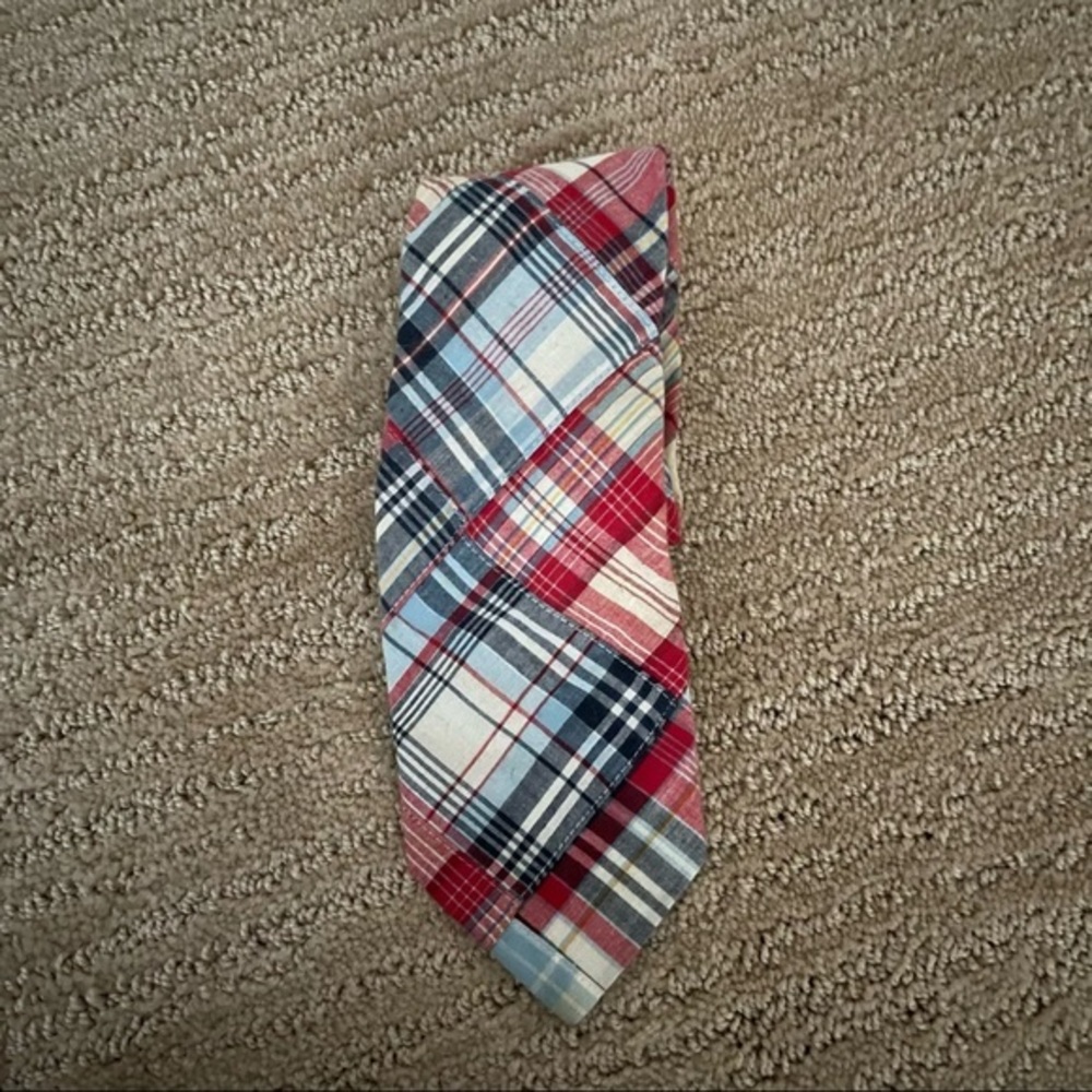 MARK PENDLETON PLAID TIE
